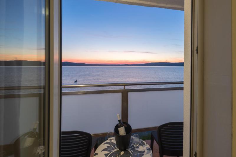 Double or Twin Room with Sea View image 1
