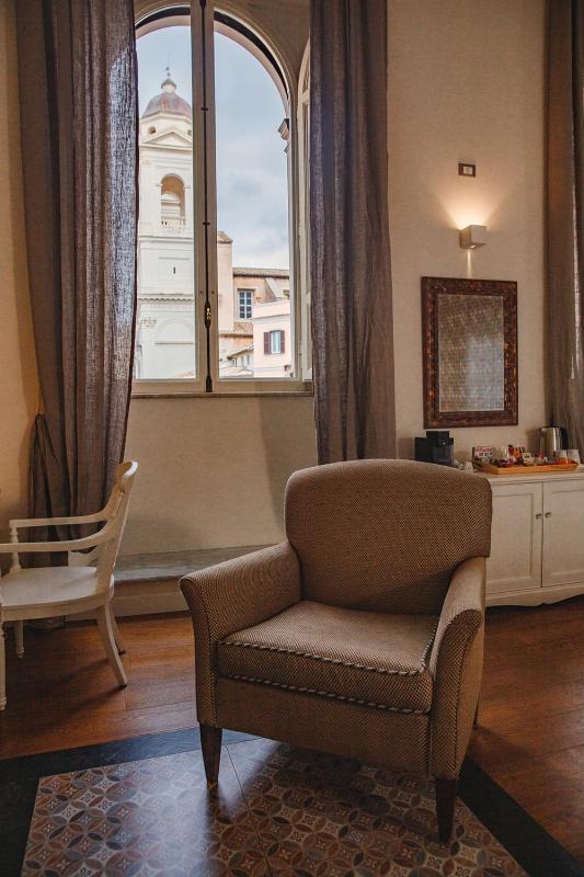 Junior Suite image 3