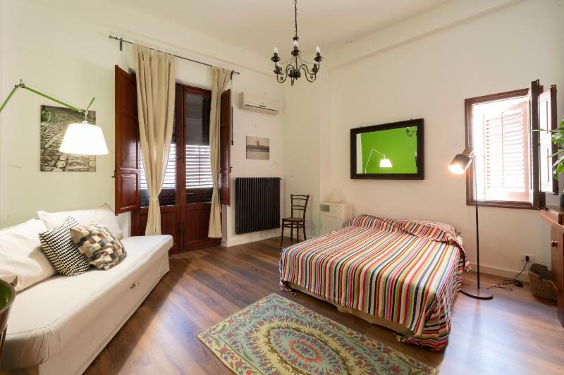Apartment image 3