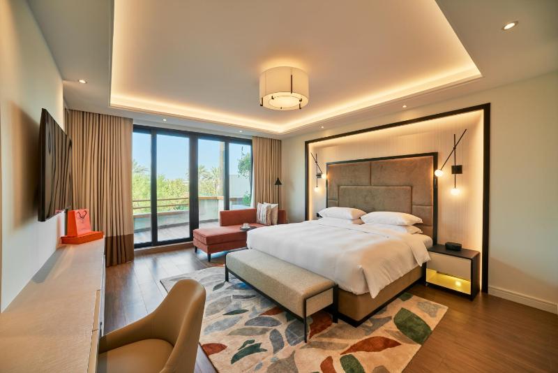 Grand Villa – Four Bedroom image 1