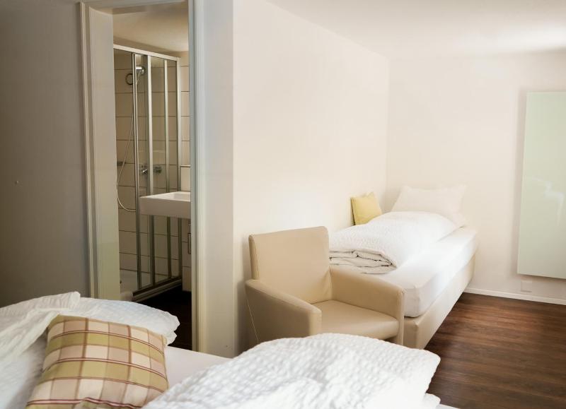 Triple Room with Mountain View image 4