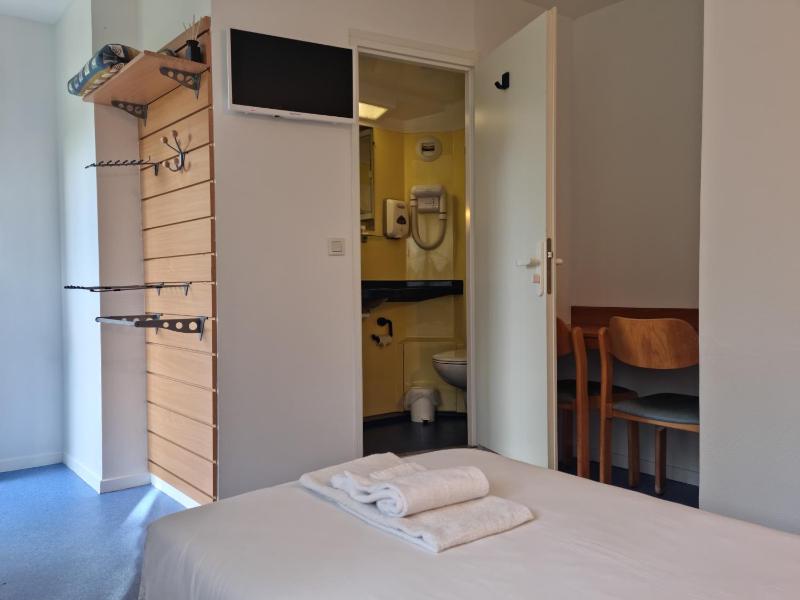 Single Room image 4