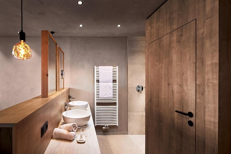 Superior Double Room image 4