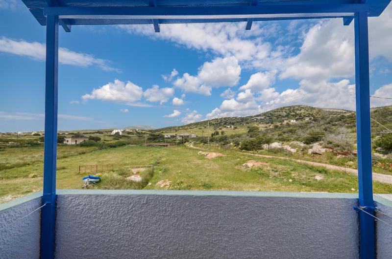 Studio with Mountain View (2 Adults) image 3