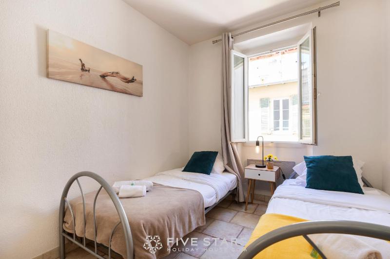 Suite La bohème Five stars Holiday house - image 13