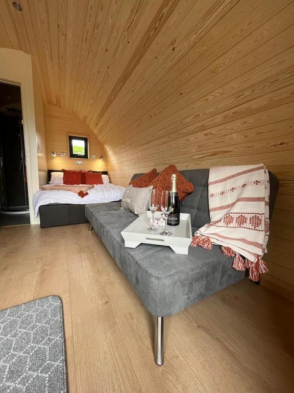 Willow Farm Glamping - image 9