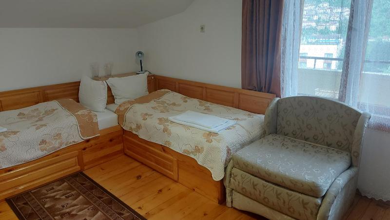 Double Room with Balcony image 1