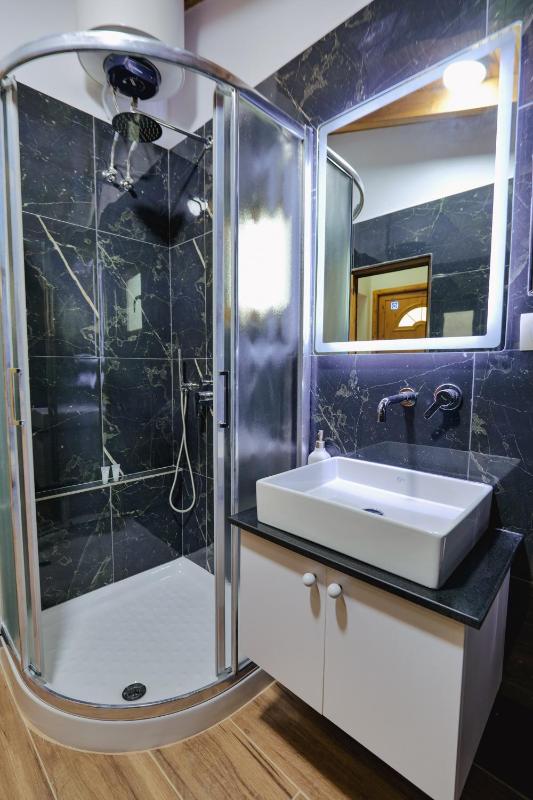 ABEDINI Boutique Hotel Ksamil - image 11