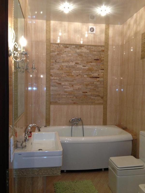 Virmenska Apartment - image 12