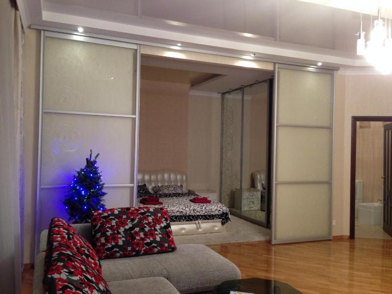 Virmenska Apartment - image 4