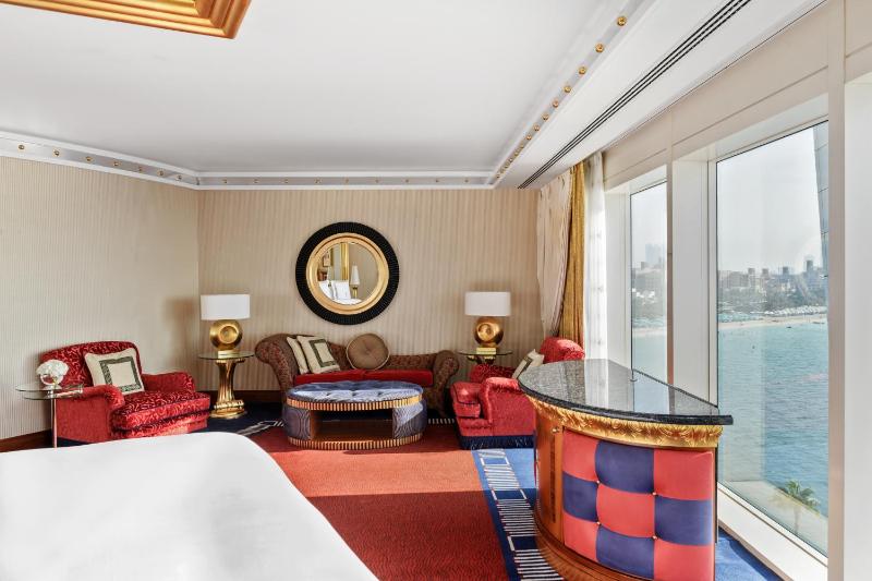 Duplex Sky One-Bedroom Suite, High Floor, Butler Service, Hermès Amenities, Access to Wild Wadi Waterpark, Talise Spa & Beach Club image 4