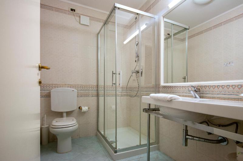Hotel Metropole - image 30