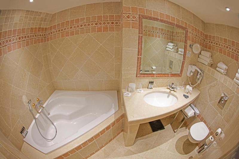 Suite image 2