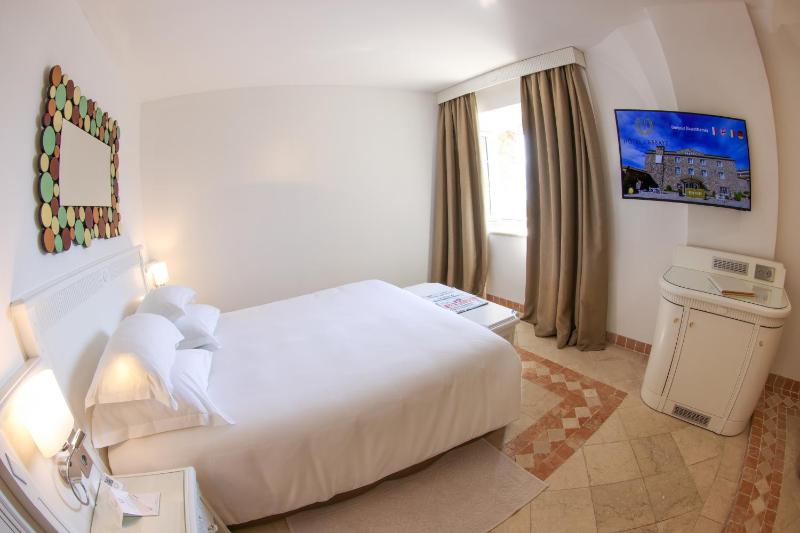 Suite image 4