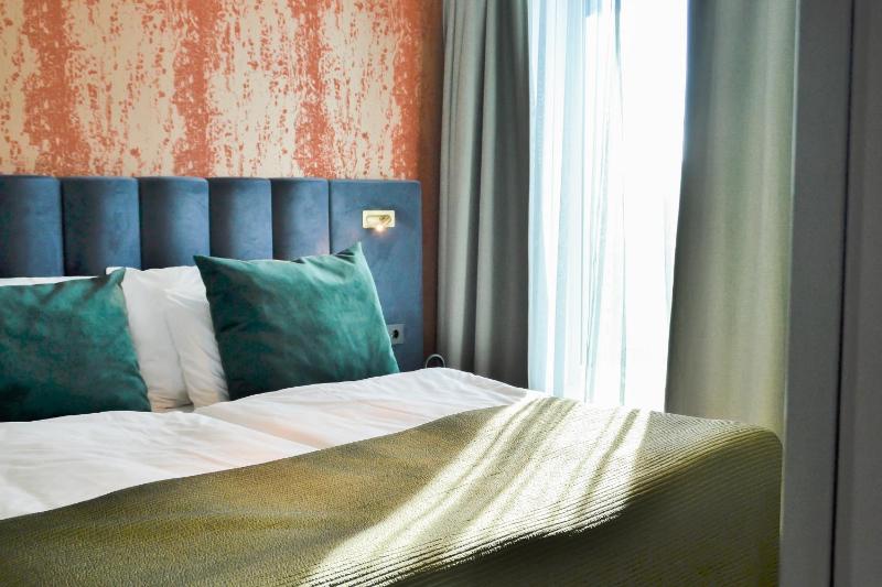 Junior Suite image 1