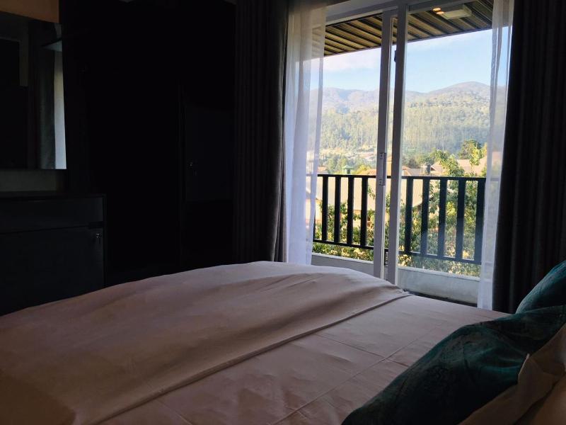 The Greens Luxury Apartment - image 18