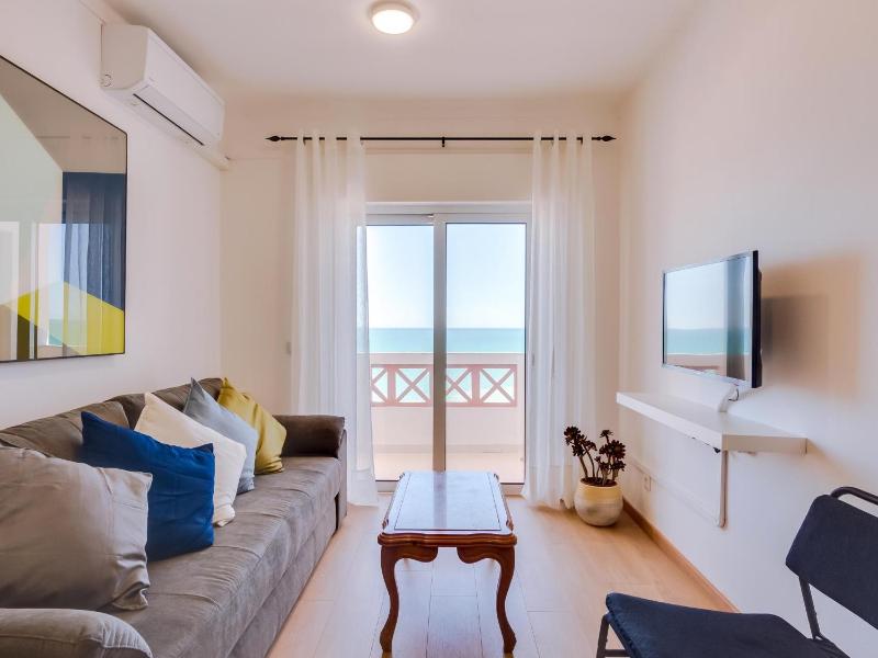 AL - Apartamento Girassol Beach Front Quarteira - image 7