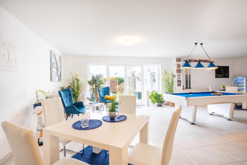Apartment with Terrace image 1
