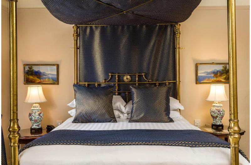 Standard Double Suite image 4