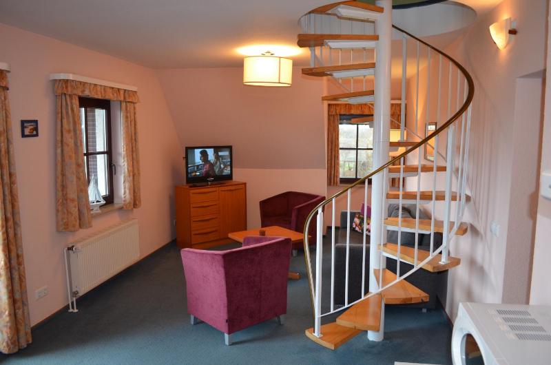 Comfort One-Bedroom Apartment with Balcony image 4