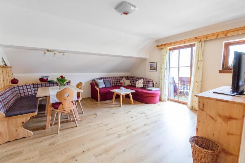 Apartment with Mountain View image 1