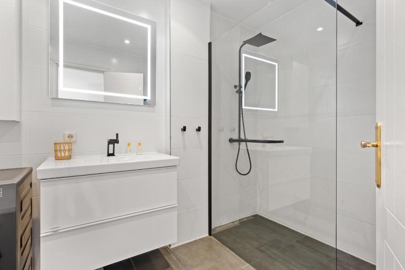 Calahonda apt by Costarentals - Ref 205 - image 25