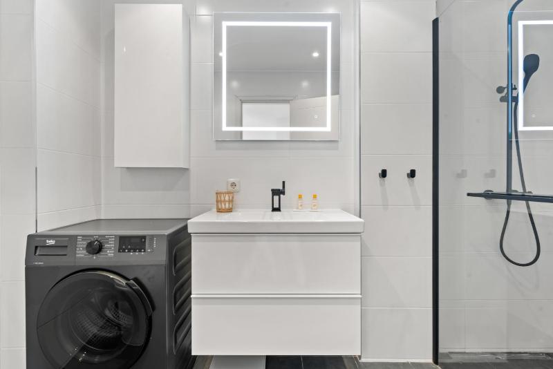Calahonda apt by Costarentals - Ref 205 - image 19