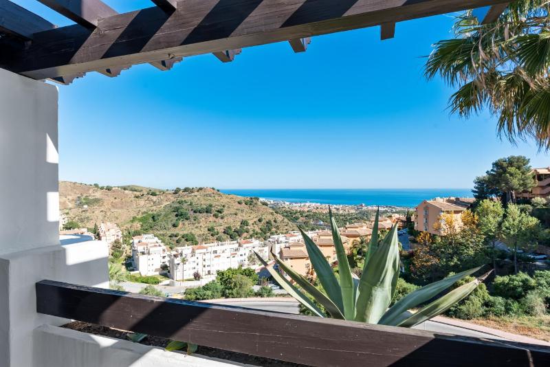 Calahonda apt by Costarentals - Ref 205 - image 29
