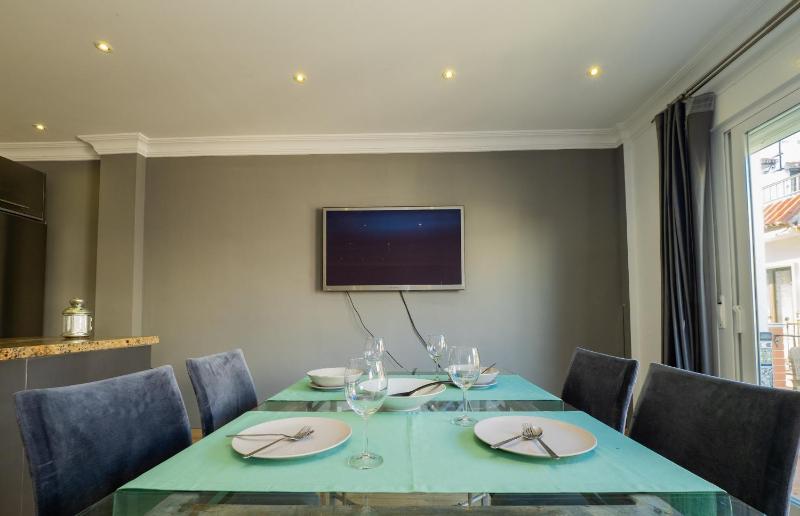 Cubo's Beach Side Apartment at La Cala - image 27