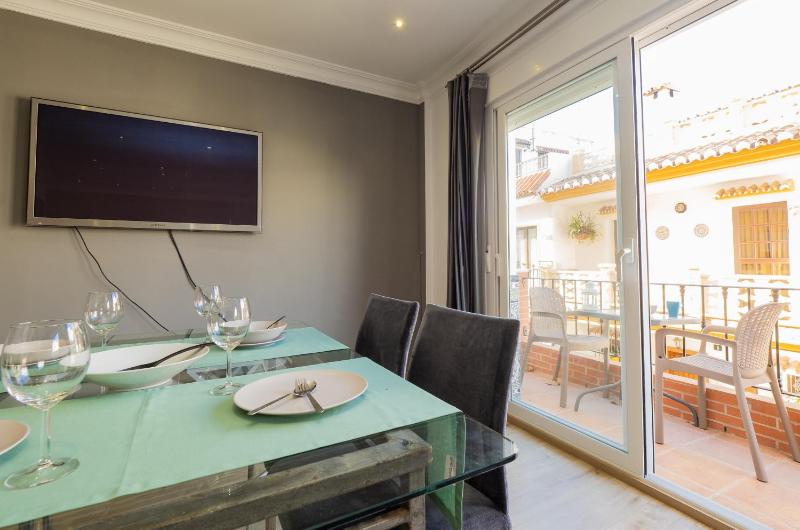 Cubo's Beach Side Apartment at La Cala - image 34