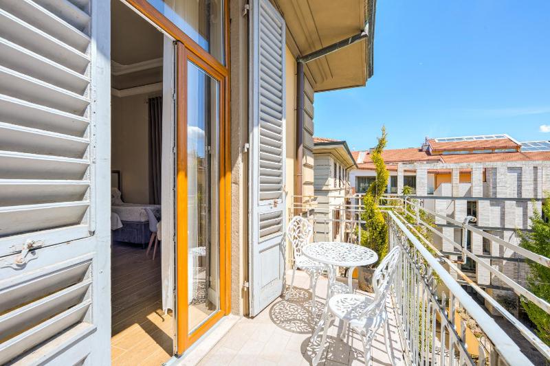 Quadruple Room image 4