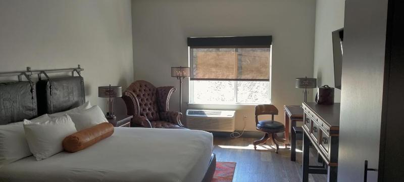 Superior Single Room image 2