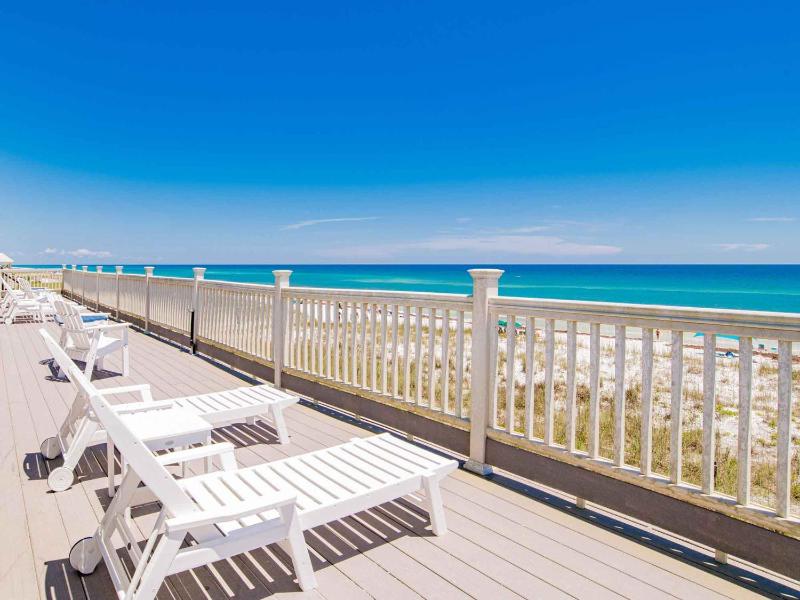Coastal Haven by Southern Vacation Rentals Images
