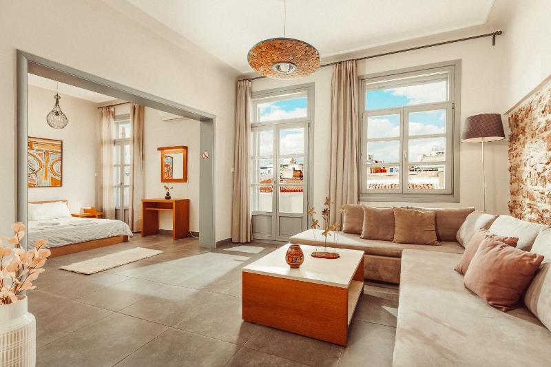 Superior Apartment image 1