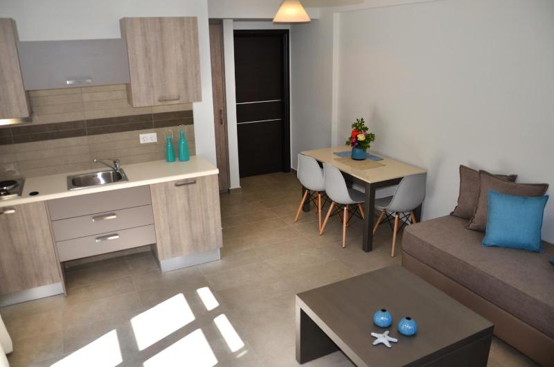 Superior Apartment image 3