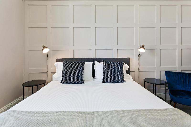 Superior Double or Twin Room image 2