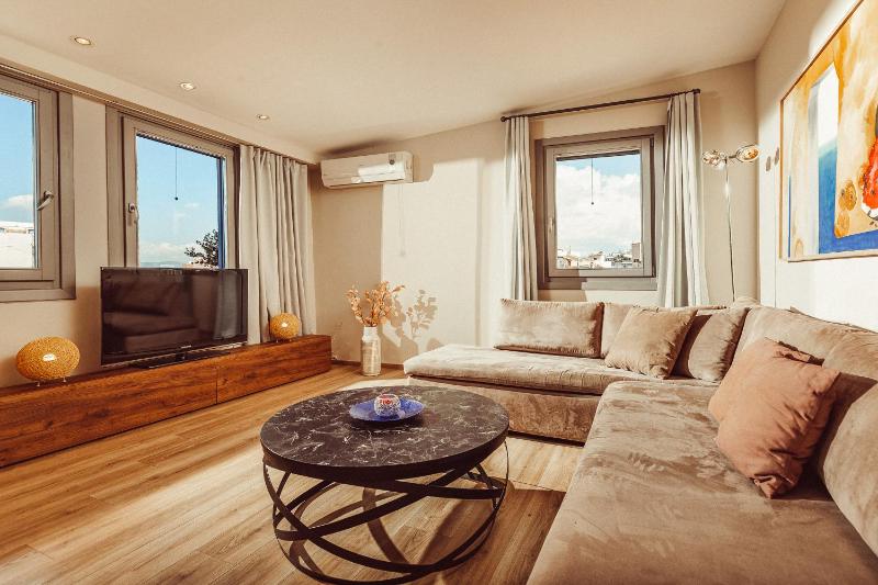 Penthouse Apartment image 2