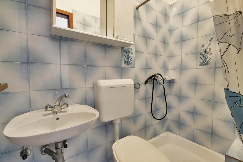 Two-Bedroom Apartment with Sea View image 2
