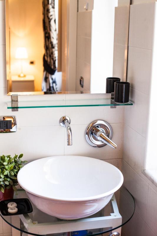 Double or Twin Room image 2