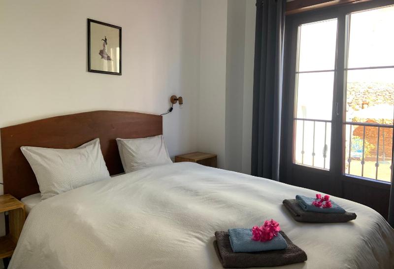 Double or Twin Room with Pool View image 1