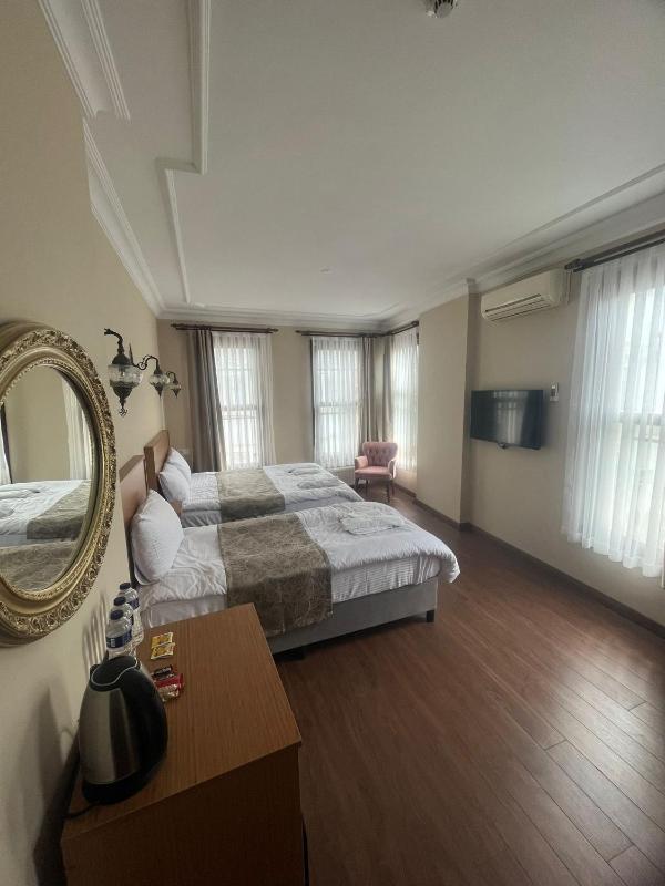 Ottoman Elegance Hotel - image 2