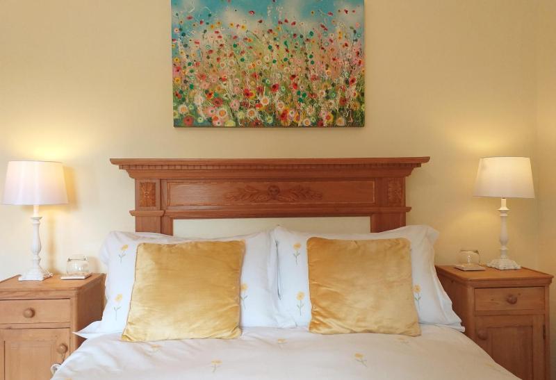 Double Room with Private Bathroom image 1