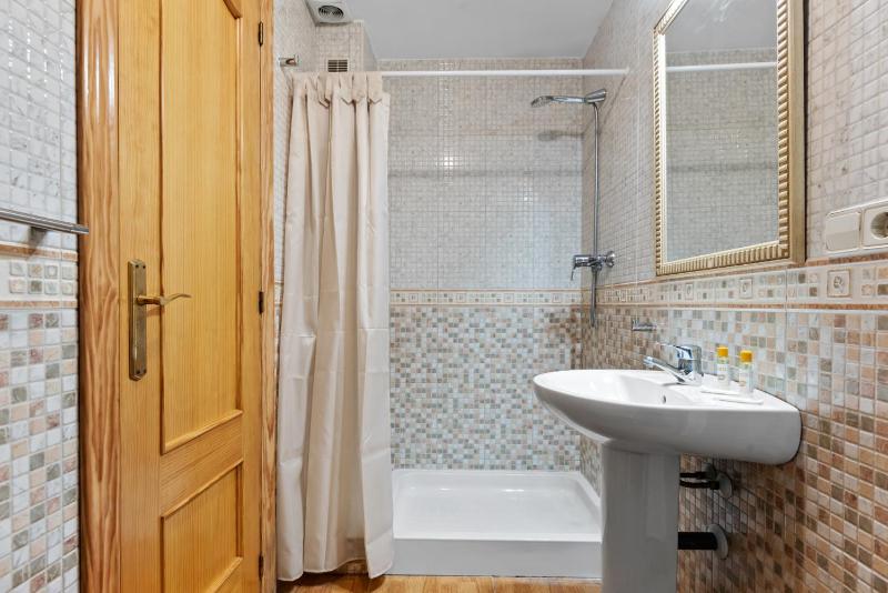 Fuengirola Cozy apartment by Costarentals- Ref 207 - image 13