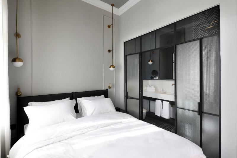 Allegro Neve Tzedek Boutique Suites with nearby shelter - By HOMY - image 8