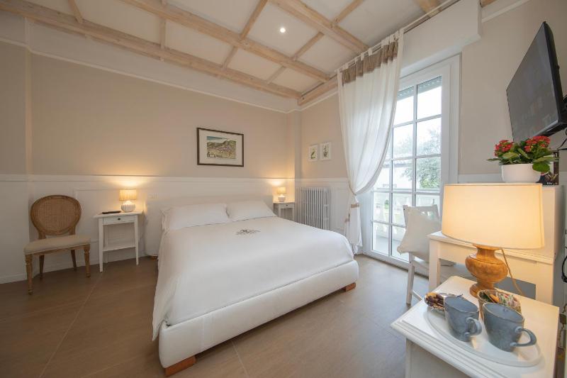 Villa Luce Assisi Rooms & Suites - image 3