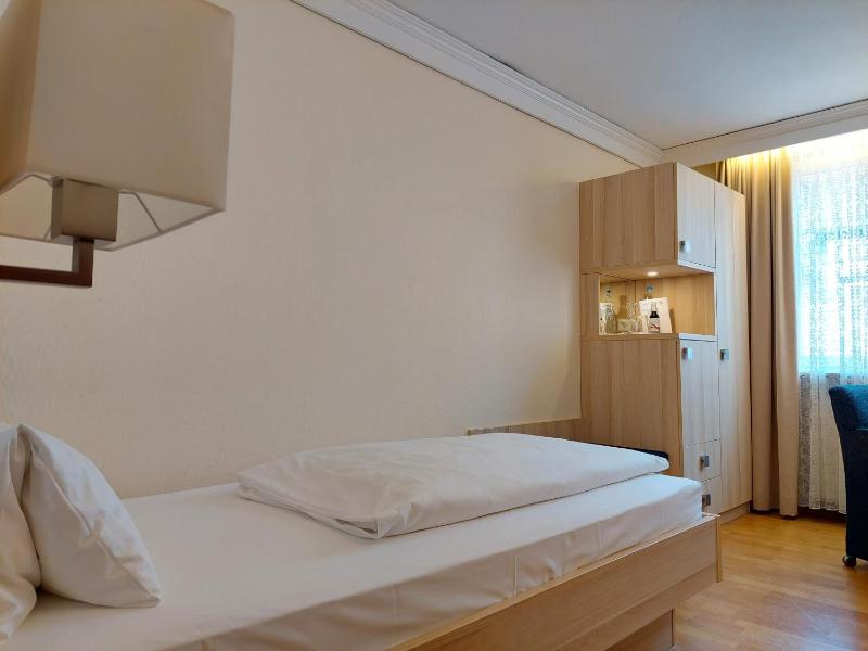 Standard Single Room image 1