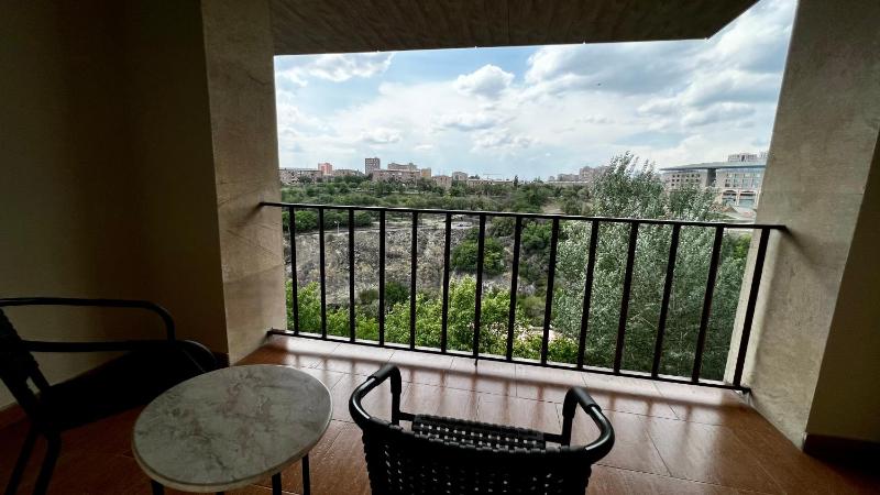 Double or Twin Room with Balcony image 2