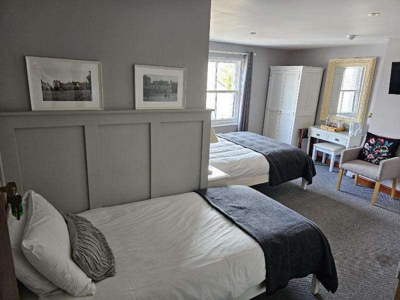 Family Room with Shower image 2