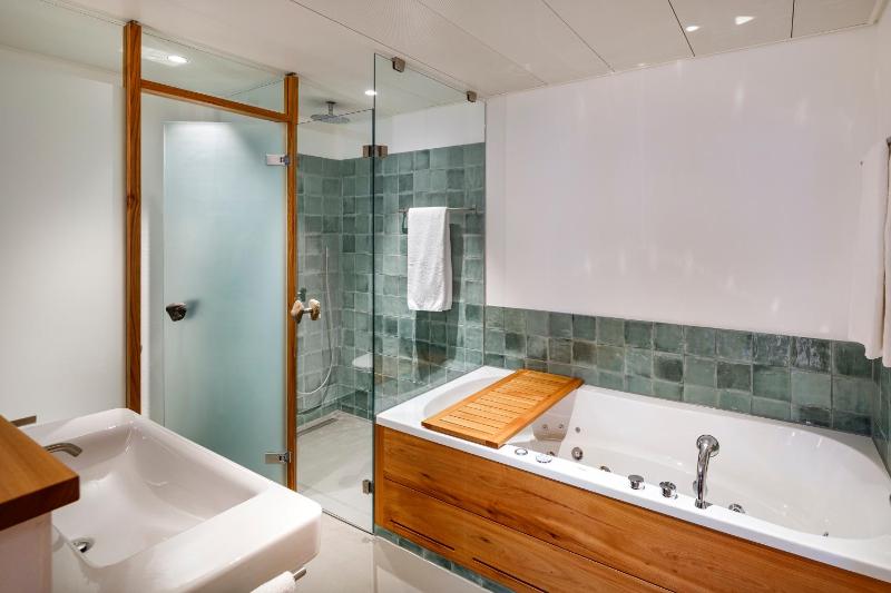 Deluxe Junior Suite image 1