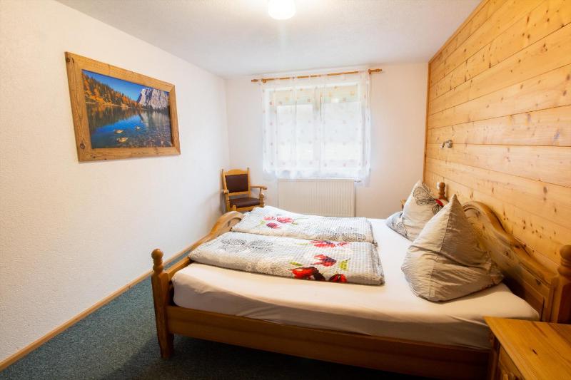 Two-Bedroom Apartment with Mountain View image 4